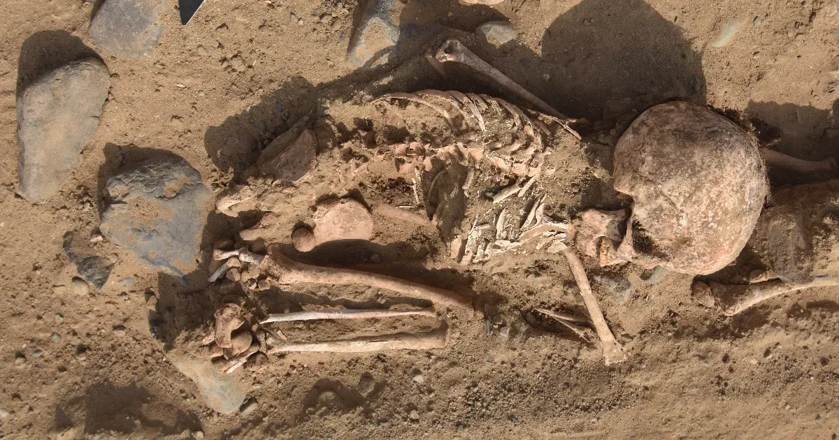 Himlős inka gyerekek 500 éves maradványait találták meg Peruban