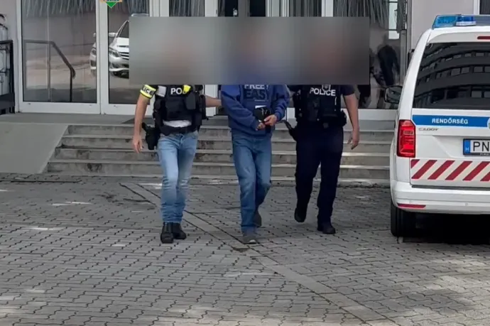 Gyermekpornográfia miatt letartóztattak egy balatonfüredi férfit