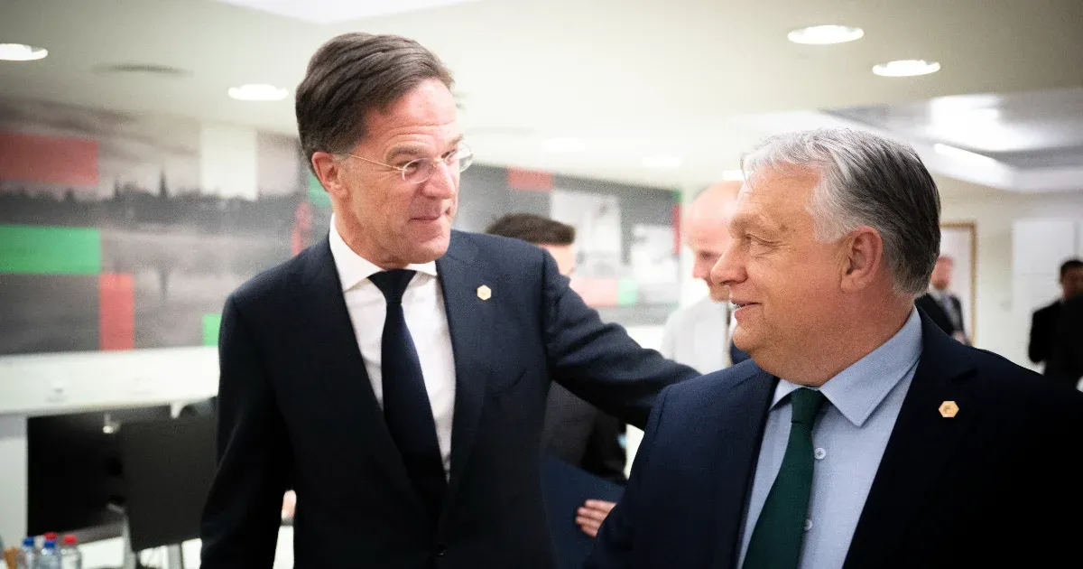 Orbán a „holland fickóval” hangolódott az EU-csúcsra, akinek blokkolja a NATO-főtitkárságát