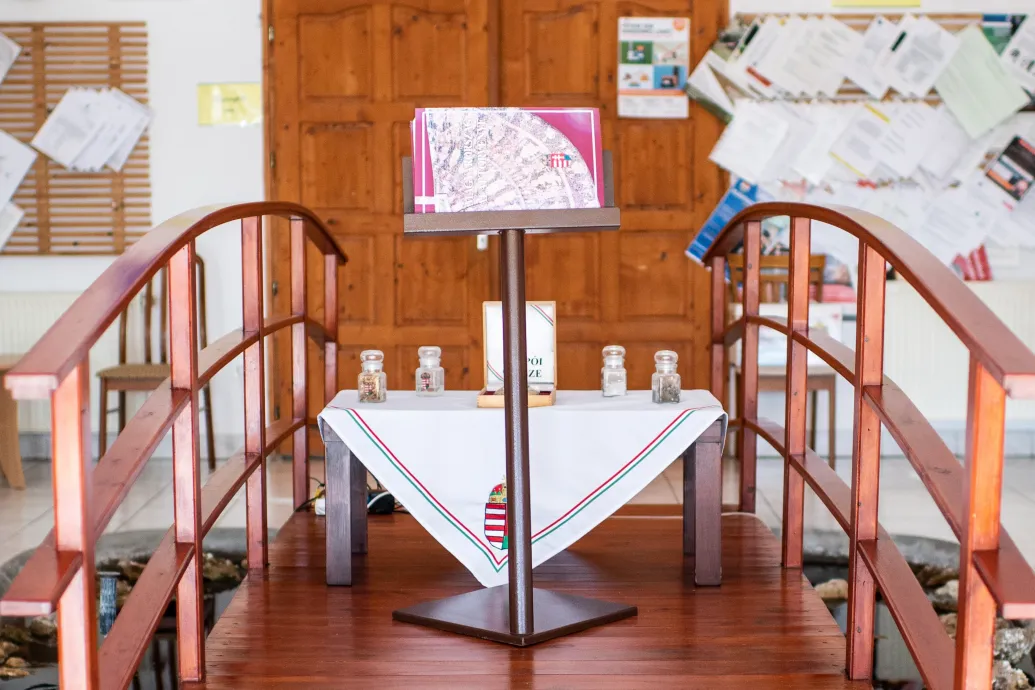 Tizenharmadszor is módosult az Alaptörvényt, a kegyelmi ügyre és a háborúra is reagál a kormány