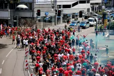 Huszonhét magyar szurkolóval szemben indult eljárás Stuttgartban
