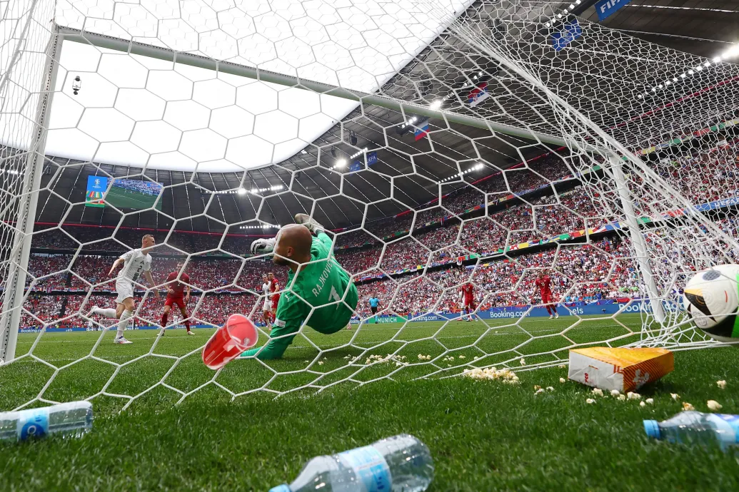 A 95. percben mentett pontot Szerbia Szlovénia ellen