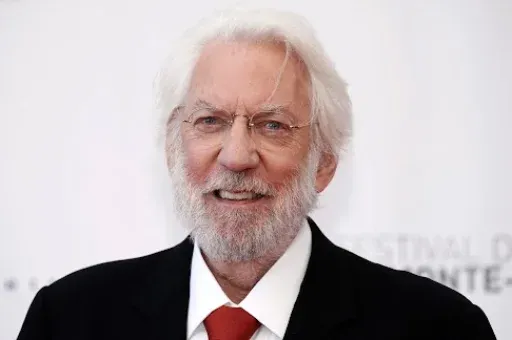 Meghalt Donald Sutherland