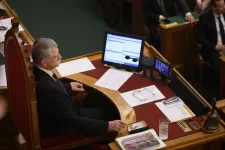 Kövér László nem engedte be a Parlamentbe a Momentum és egy LMBTQ-szervezet konferenciáját