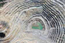 Új bányászati rendelet engedélyezi a licenc nélküli kitermelést, a környezetvédők szerint Verespatak ismét veszélybe kerülhet