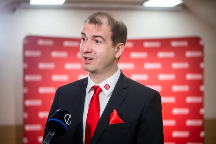 Lemondott a Gattyán-féle Megoldás Mozgalom elnöke
