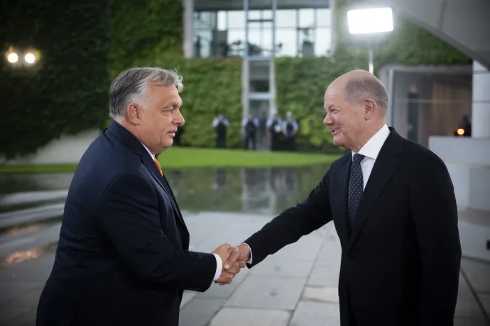 Orbán Viktor és Olaf Scholz Berlinben – Fotó: Benko Vivien Cher / Miniszterelnöki Sajtóiroda/ MTI