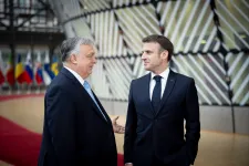 Orbán körbeturnézza Európa vezetőit a magyar EU-elnökség előtt, szerdán Macronnal is tárgyal