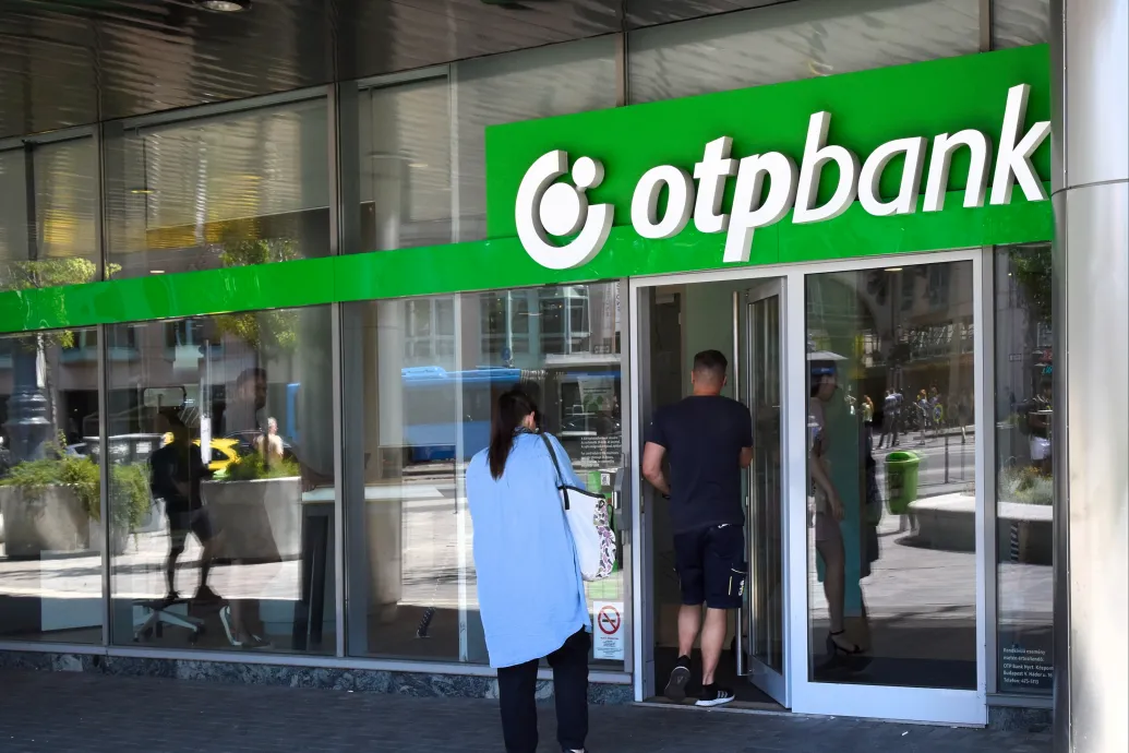 Hétfőn indul a roham az otthonfelújítási támogatásért, ebbe a 266 bankfiókba lehet menni ügyet intézni