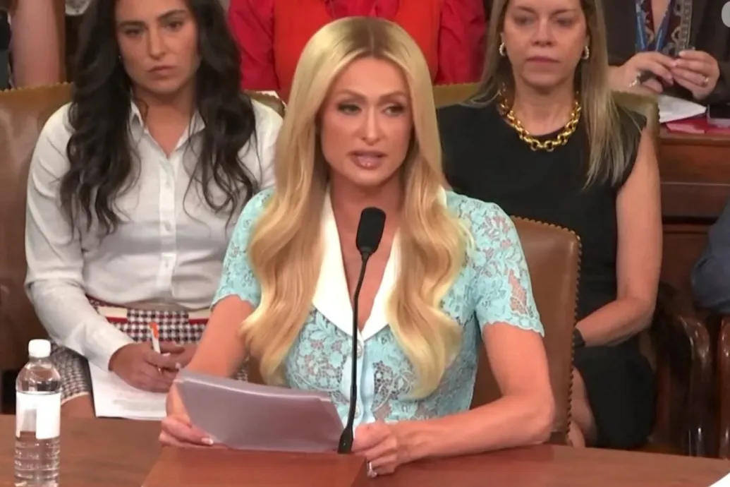 Paris Hilton: Katonai kiképzésekhez hasonló átnevelés zajlik az amerikai nevelőintézetekben