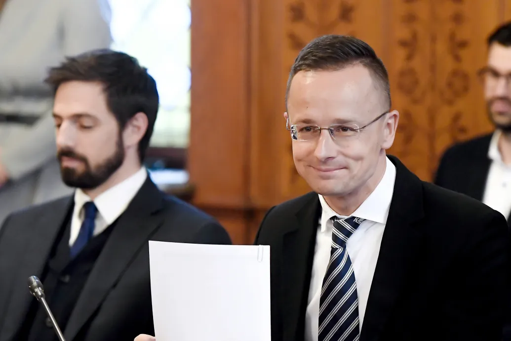 5,4 milliárd támogatást kapott a Szijjártóhoz közeli emberek által vezetett alapítvány