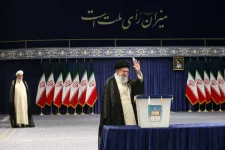 Reformer jelölt rázta fel a helikopter-baleset után tartott iráni elnökválasztást