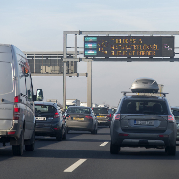 Csúcsot döntött a Magyarországról kivándorlók száma, hiányozni fognak a munkaerőpiacról