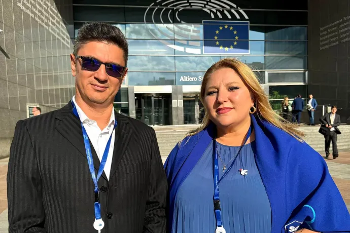 A német szélsőjobb nem szeretné, ha Șoșoacă és Lazarus frakciótársuk lenne