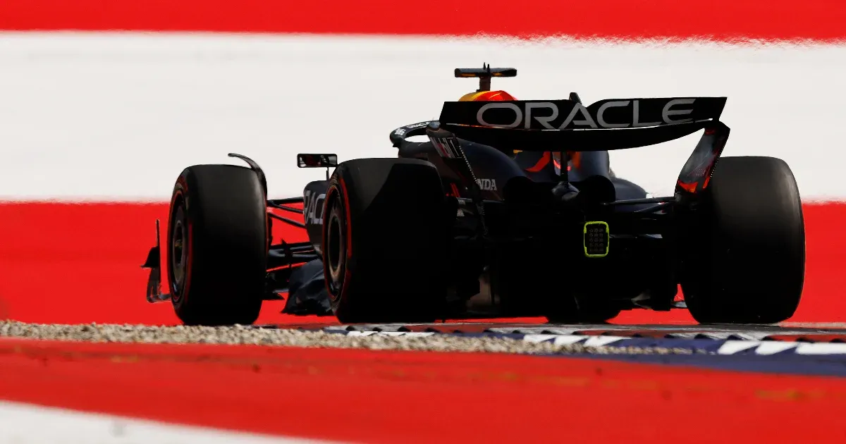 Demoralizáló előnnyel nyerte Verstappen az osztrák időmérőt
