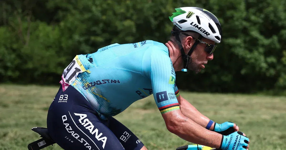 Cavendish szenvedett, hányt, de túlélte a Tour de France 1. szakaszát