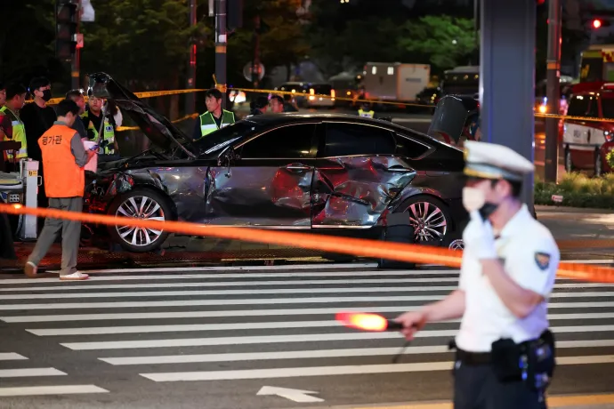 Egyetlen autós kilenc zebránál várakozót gázolt halálra Szöulban