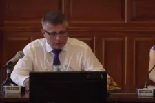 Hathavi jutalmat szavazott meg Sárospatak fideszes önkormányzata a leváltott polgármesternek