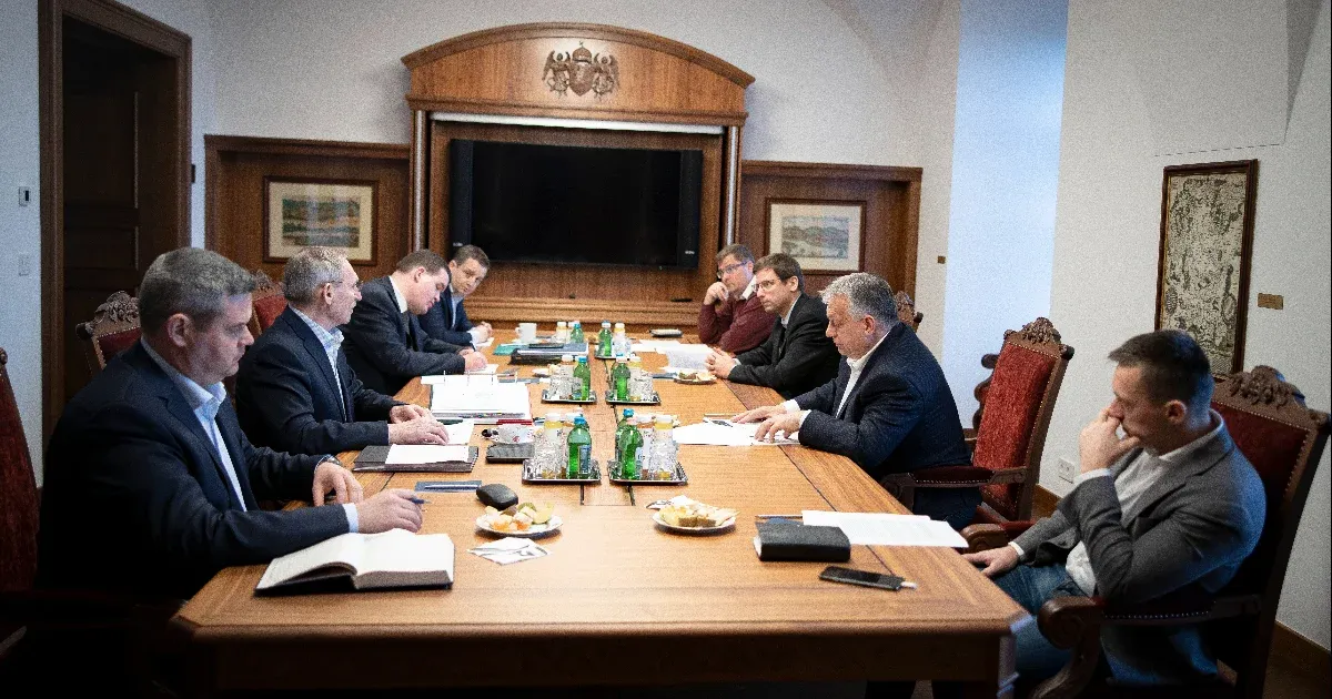 Variálták a hatásköröket a kormányban: Pintér Sándor gyengült, Rogán Antal tovább erősödött