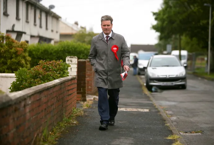 Starmer a 2017-es választási kampány idején a walesi Pembrey-ben – Fotó: Geoff Caddick / AFP