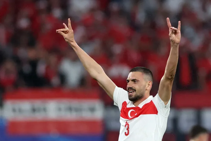 Diplomáciai botrány lett a török focista szélsőjobbos kötődésű ünneplése miatt
