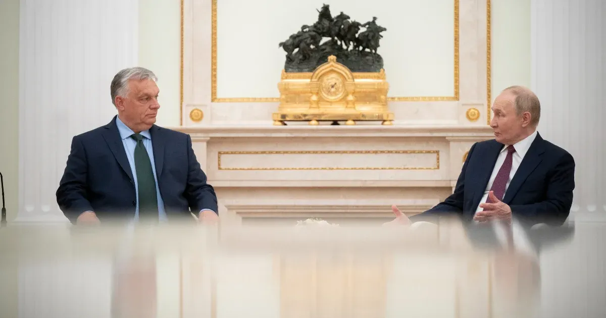 Záporoznak a nemzetközi reakciók Orbán moszkvai látogatására
