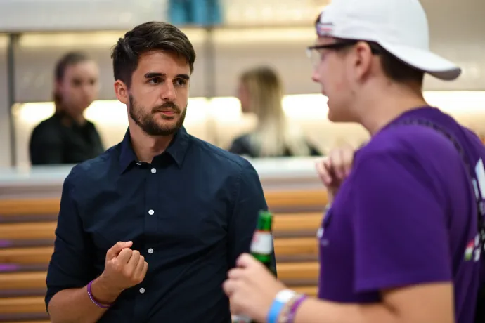 Tompos Márton a Momentum eredményváró rendezvényén 2024. június 9-én – Fotó: Ránki Dániel / Telex