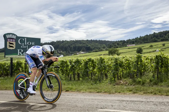 Egy kicsit izgalmasabb lehet a Tour, Evenepoel nyerte az időfutamot