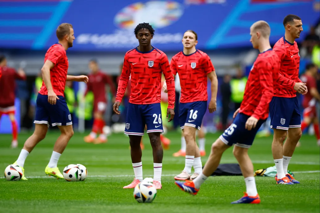 Eb-negyeddöntő: Anglia–Svájc 0-0