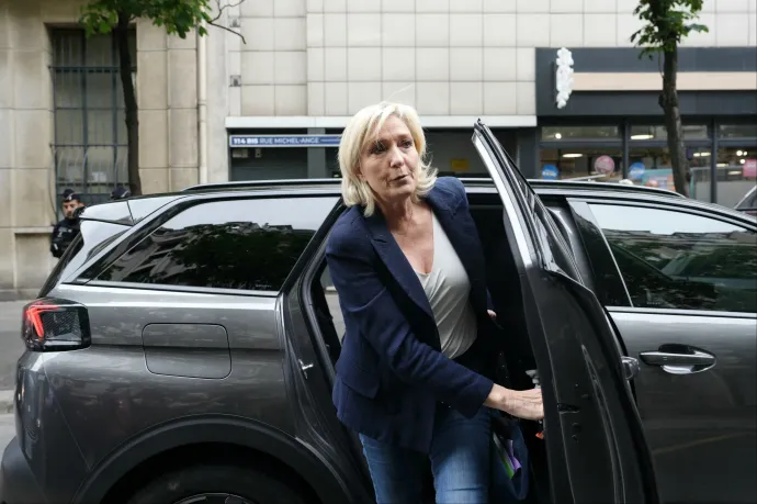 A baloldali pártok szövetsége végzett az élen, Le Penék harmadik helyre szorultak a nemzetgyűlési választáson