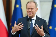 Tusk: Varsó örül a francia eredményeknek