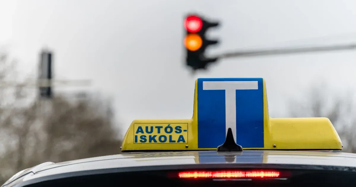 Félmilliárd forintot kap idén a Honvédség a középiskolások ingyenes járművezető-képzésére