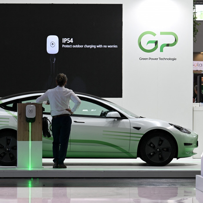 Komoly probléma vagy autóipari kamu, hogy nincs elég elektromos töltő?