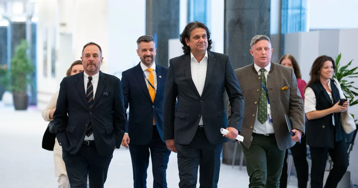 Orbánék rögös útja az Európai Parlament harmadik legnagyobb frakciójáig