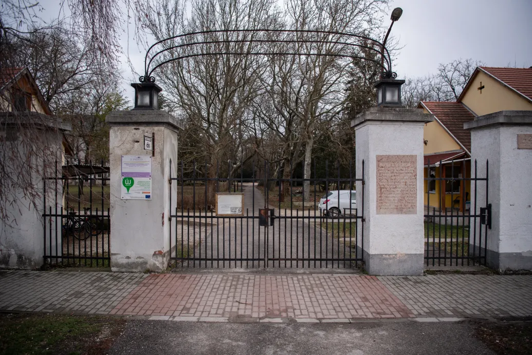 Népszava: Vannak megyék, ahol már katonákat vezényelnek gyerekfelügyelői munkakörbe