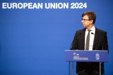 „Jellegzetes” – mondta az EU-ügyi miniszter az egyre balhésabb soros magyar elnökségről