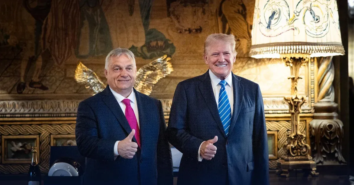 Eltűnt a soros elnökség logója Orbán új békemissziós fotójáról