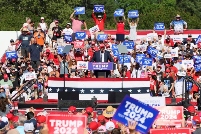 Trump most már korlátozások nélkül posztolhat a Facebookra és az Instagramra