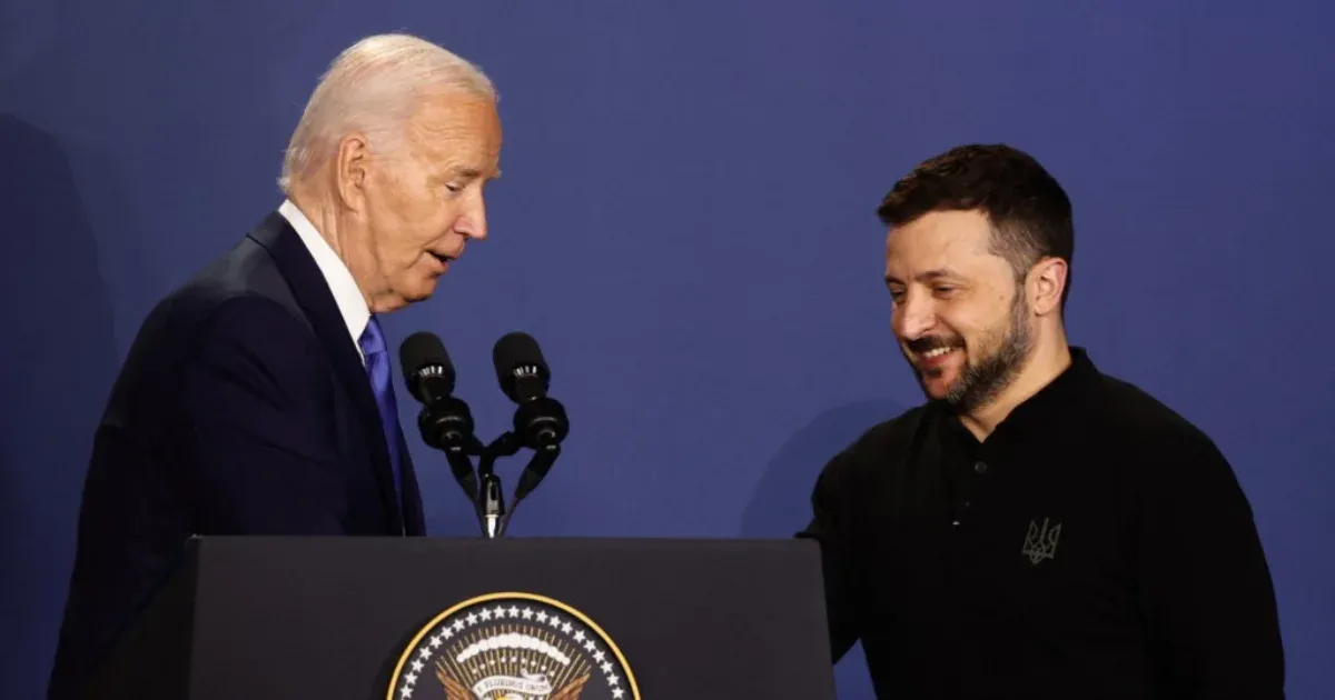 „Az Egyesült Államok sok támogatást nyújtott az ukránoknak, elnézhetünk néhány hibát” – mondta Zelenszkij, miután Biden összekeverte Putyinnal