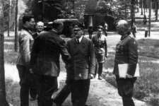 Négy embert ölt meg a bomba, aminek Hitlerrel kellett volna végeznie