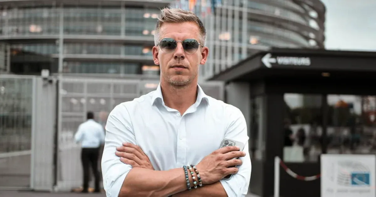 Magyar Péter szerint egy fideszes is azt mondta a leháborúpártizott EP-elnöknek, hogy megszavazták