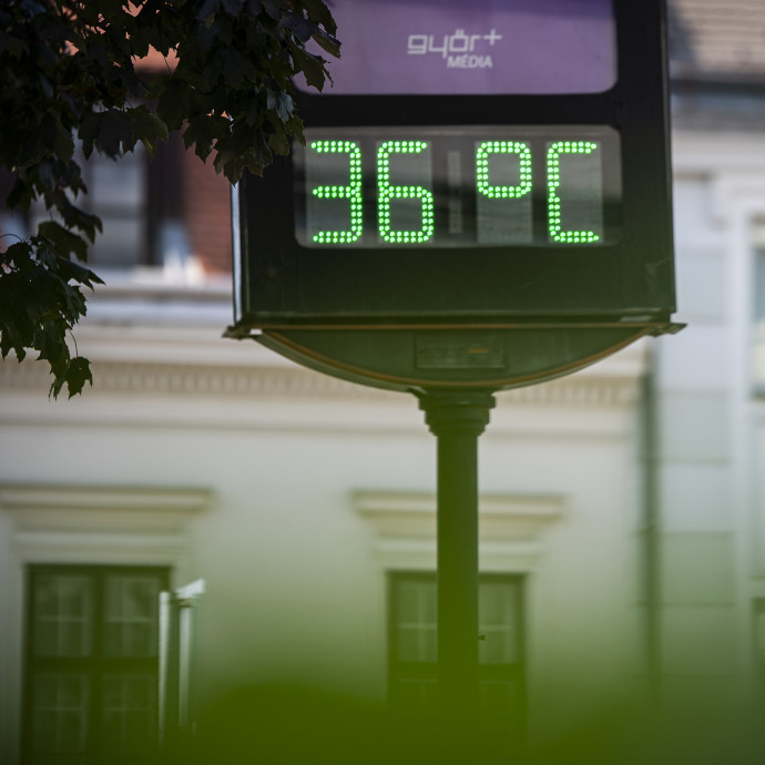Majdnem egy fokkal döntötte meg a magyarországi havi melegrekordot a július