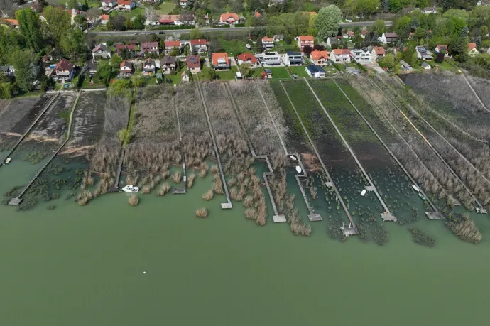 Áttanulmányoztak pár Balaton-térképet a kutatók, van egy jó és egy rossz hírük