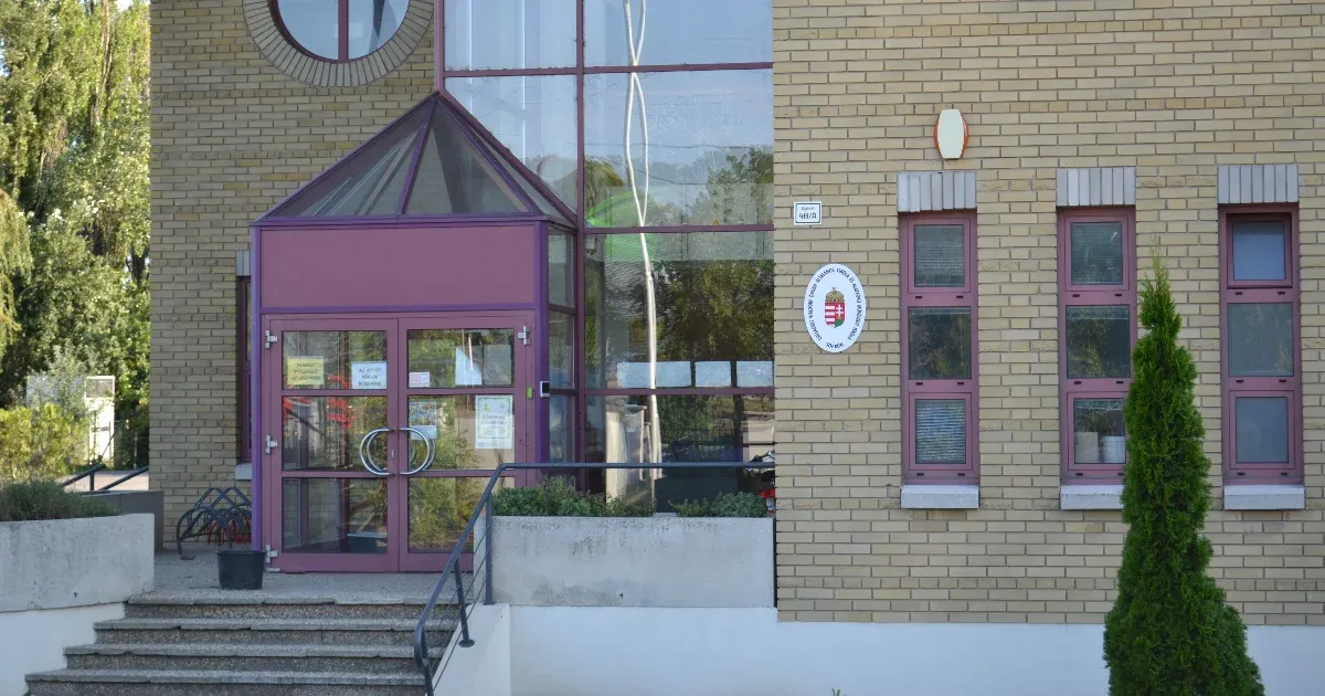 Nem zár be a soproni Waldorf, támogatók mentették meg az adminisztrációs hiba miatt bajba jutott iskolát
