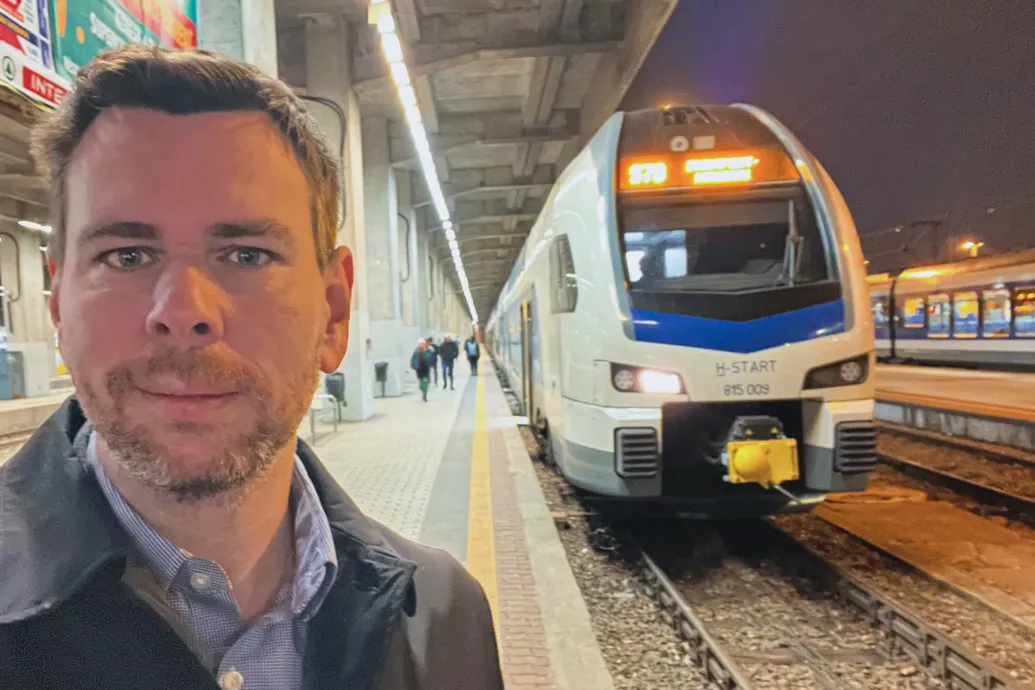 Lázár és Vitézy csúnyán összekapott a vonatok késésein