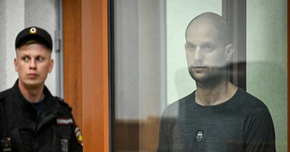 16 év börtönre ítélték a Wall Street Journal amerikai újságíróját Oroszországban