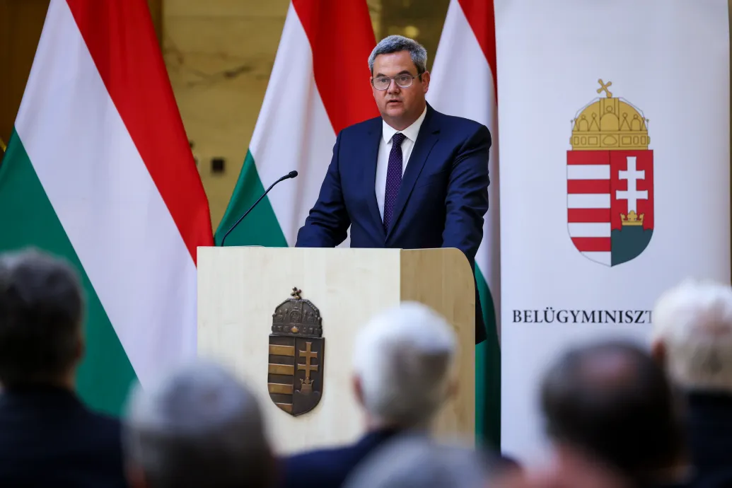 Az egészségügyi államtitkár szerint a műtőket hűtő klímák leállásai ellenére a kórházak felkészültek a nyárra