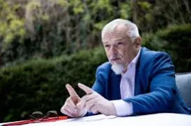 Véleménycikkben kelt ki a különadók ellen Hernádi Zsolt MOL-vezér