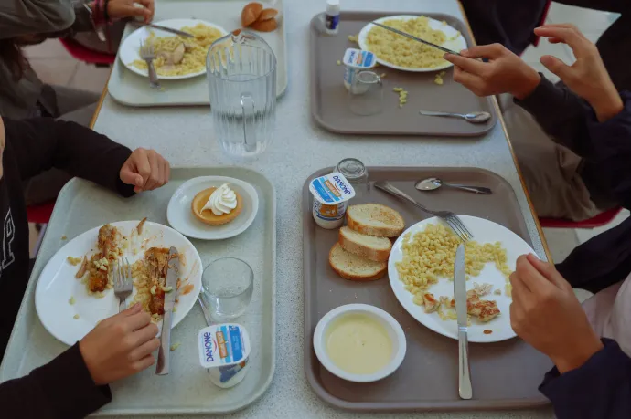 A Meleg étel az iskolában program egész országra történő kiterjesztését kéri az USR