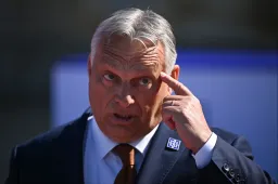 Panorama: Orbán nemzetközi politikája nem Magyarország, hanem saját rezsimjének érdekeit szolgálja
